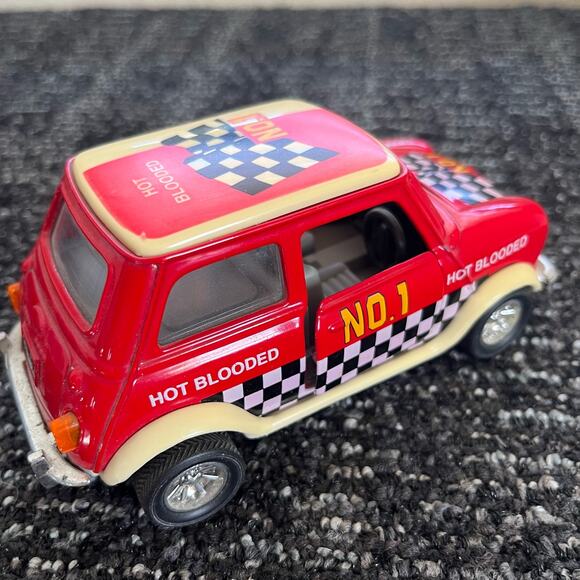 Mini Cooper Race Car Hot Blooded SS 5703 1/24 Diecast Opening Doors - Picture 11 of 13